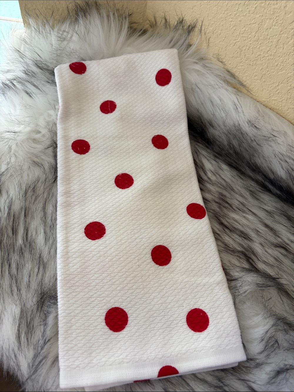 kate spade White kitchen towel with Red Polka Dots